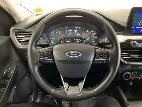 Used 2022 Ford Escape SEL w/ Class II Trailer Tow Package image 31