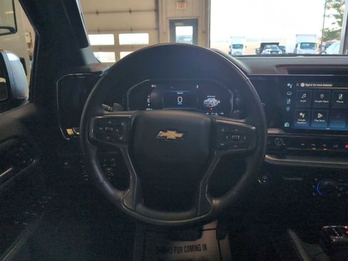 Used 2025 Chevrolet Silverado 1500 High Country image 10