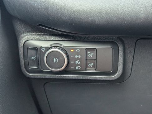 Used 2025 Ford Explorer ST AWD/4WD image 28