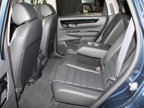 Used 2024 Honda CR-V EX-L image 11