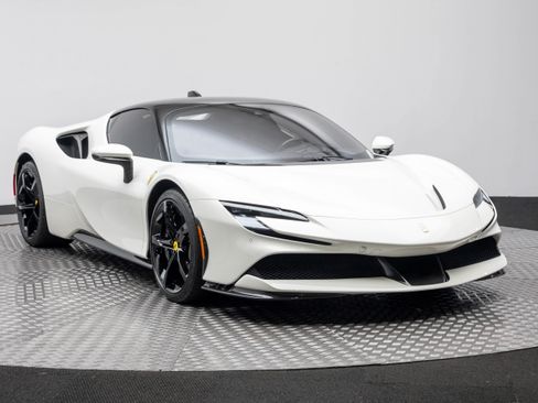 Certified 2024 Ferrari SF90 Stradale image 11
