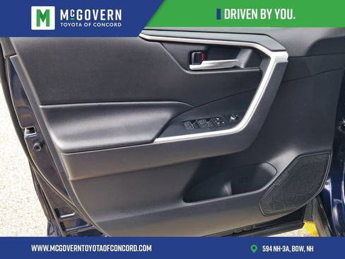 Used 2023 Toyota RAV4 XLE w/ Convenience Package AWD/4WD image 11