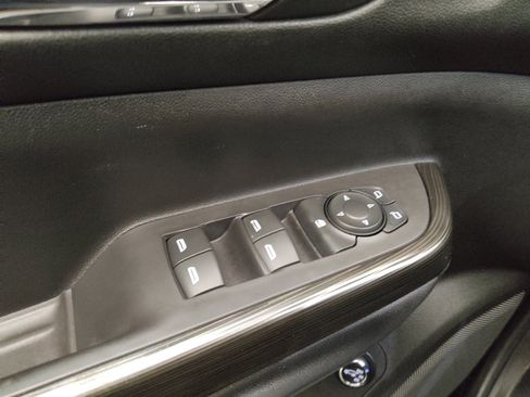 Used 2018 GMC Acadia SLT image 27