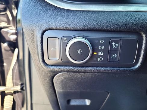 Certified 2021 Ford Explorer XLT w/ Equipment Group 202A RWD image 16