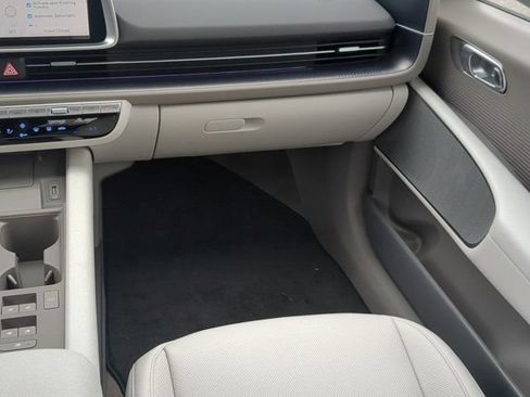 New 2024 Hyundai Ioniq 6 SEL AWD/4WD image 16