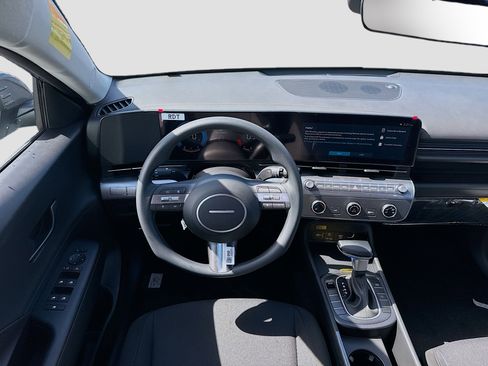 New 2026 Hyundai Kona SE FWD image 15