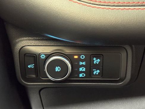 Used 2025 Ford Explorer ST AWD/4WD image 40