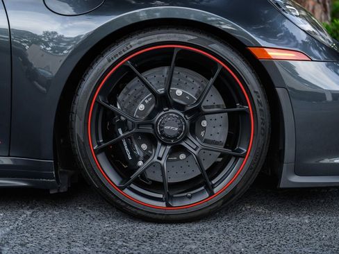 Used 2022 Porsche 911 GT3 RWD image 13