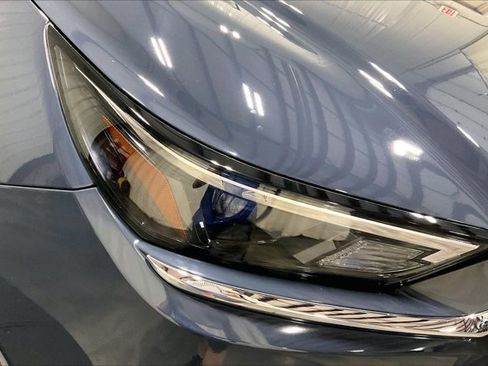 Certified 2025 Toyota Grand Highlander AWD image 30