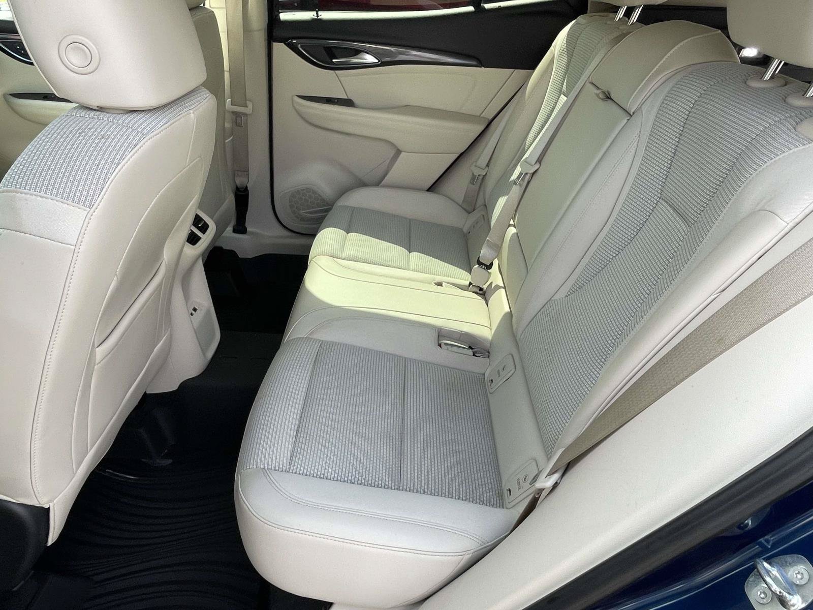 Used 2023 Buick Envision Preferred FWD image 9