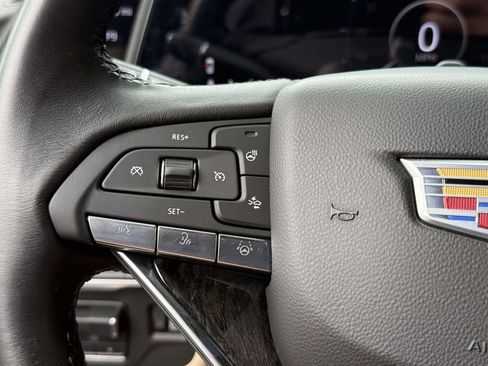 Used 2024 Cadillac Escalade Premium Luxury w/ Performance Package AWD/4WD image 33