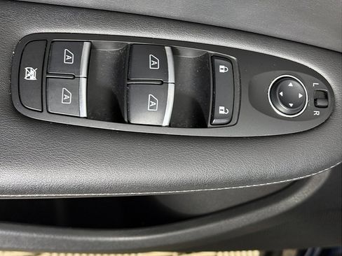 Used 2022 INFINITI QX55 Essential w/ Proassist Package image 36