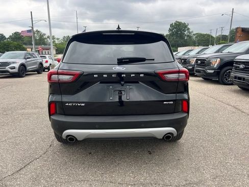 Certified 2023 Ford Escape Active w/ Tech Pack #2 AWD/4WD image 5