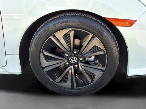 Used 2018 Honda Civic EX image 30