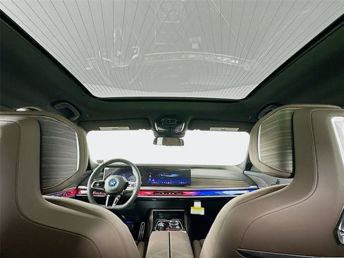 New 2026 BMW i7 xDrive60 image 22