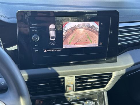 Certified 2025 Volkswagen Jetta S image 23