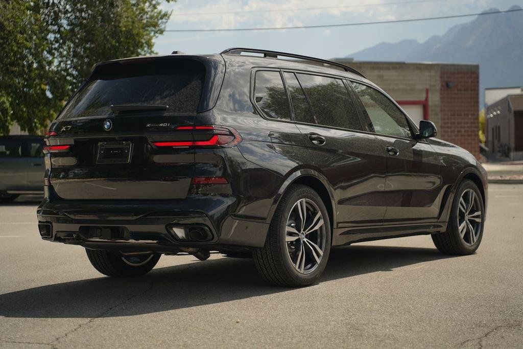Used 2027 BMW X7 xDrive40i w/ Executive Package AWD/4WD image 5