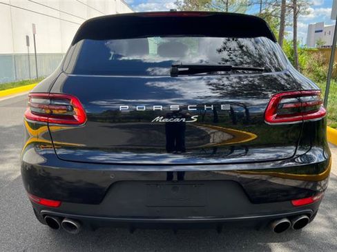 Used 2016 Porsche Macan S AWD/4WD image 18