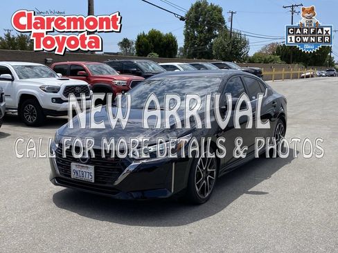Used 2024 Nissan Sentra SR w/ SR Premium Package FWD image 1
