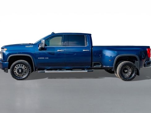Used 2022 Chevrolet Silverado 3500 High Country w/ Safety Package II image 10