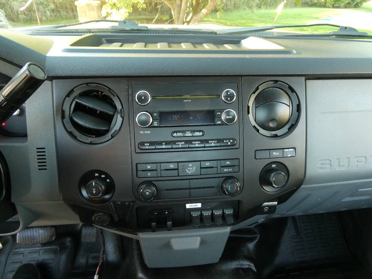 Used 2013 Ford F250 XL w/ PWR Equipment Group AWD/4WD image 19