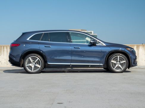 Certified 2023 Mercedes-Benz EQS 450+ 4MATIC SUV image 6