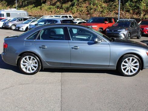 Used 2013 Audi A4 2.0T Premium w/ Convenience Pkg image 2