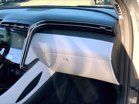 Used 2024 Hyundai Tucson SEL w/ Convenience Package image 17