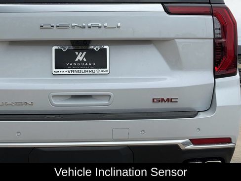 New 2026 GMC Yukon XL Denali w/ Denali Reserve Package AWD/4WD image 5