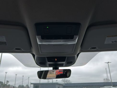 New 2026 Nissan Rogue SV image 30