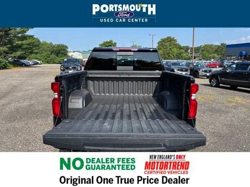Used 2023 Chevrolet Silverado 1500 LT Trail Boss w/ Convenience Package II image 12