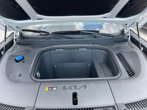 New 2026 Kia EV9 Light image 33