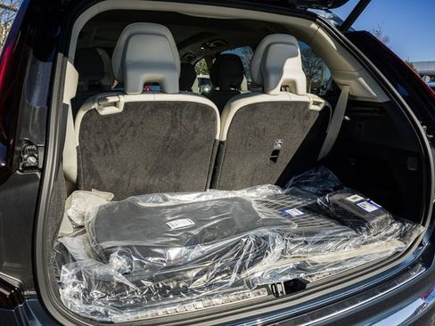 New 2026 Volvo XC90 B6 Ultra w/ Protection Package Premier image 10