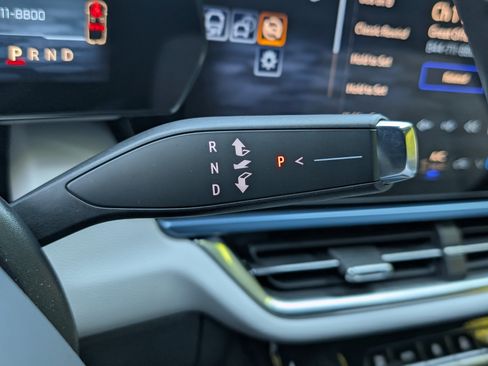 Used 2024 Chevrolet Equinox EV LT w/ LPO, Blackout Package image 32