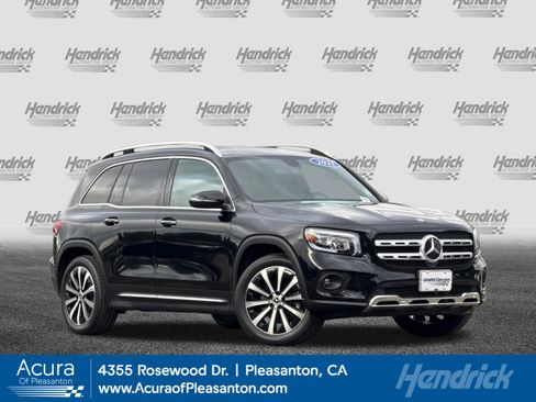 Used 2021 Mercedes-Benz GLB 250 4MATIC image 1