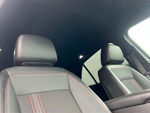 Used 2024 Chevrolet Equinox RS image 21