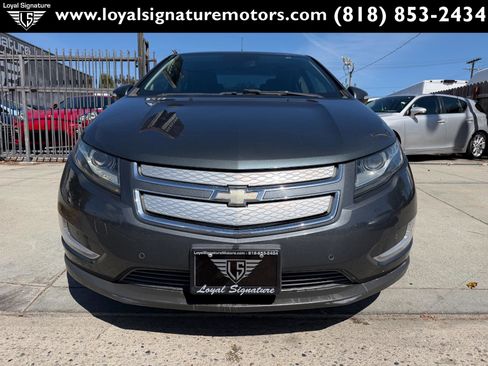 Used 2012 Chevrolet Volt Premium w/ Premium Trim Package image 2