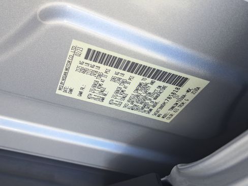 Certified 2023 Nissan Rogue SV image 32