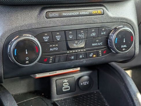 Used 2024 Ford Bronco Sport Outer Banks w/ Tech Package image 16