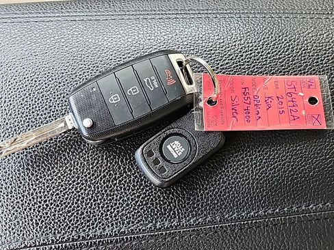 Used 2015 Kia Optima LX image 38