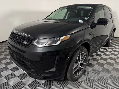 Used 2025 Land Rover Discovery Sport S image 3