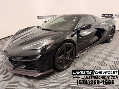 Used 2023 Chevrolet Corvette Z06 RWD image 1