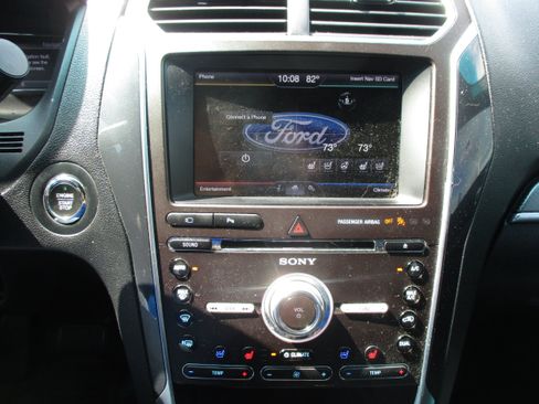 Used 2016 Ford Explorer Sport w/ Equipment Group 401A AWD/4WD image 12