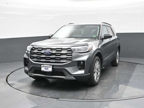 New 2026 Ford Explorer Active w/ Active Comfort Package image 5