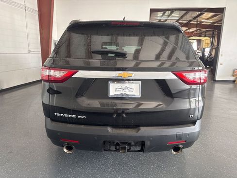 Used 2018 Chevrolet Traverse LT image 5