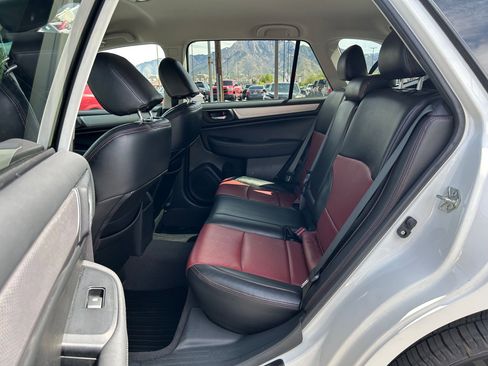 Used 2015 Subaru Outback 2.5i Premium AWD/4WD image 24