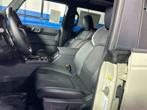 New 2025 Ford Bronco Raptor image 13