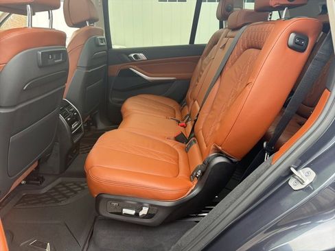 Used 2021 BMW X7 xDrive40i image 24
