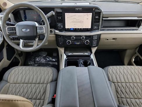 New 2026 Ford F450 Platinum w/ Platinum Plus Package AWD/4WD image 9