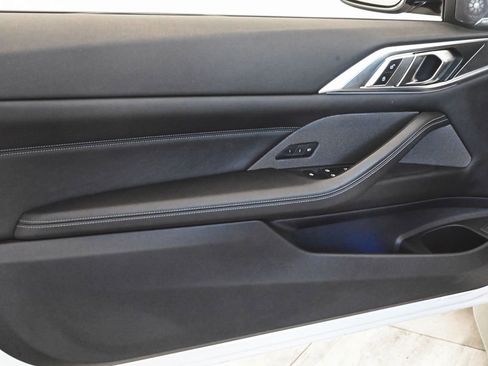 Used 2022 BMW M4 xDrive Competition image 11